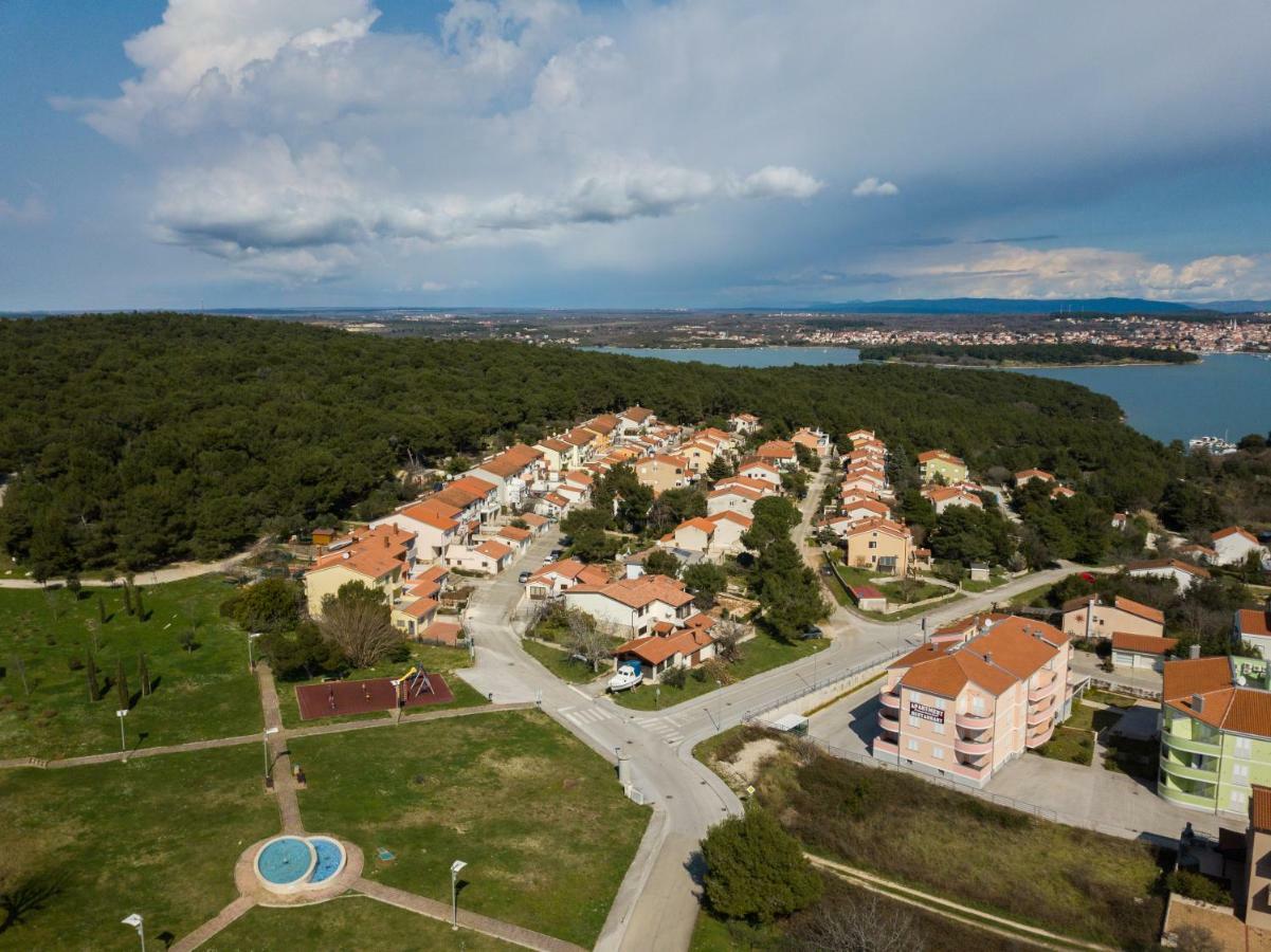 Apartment Lavanda Premantura Dış mekan fotoğraf